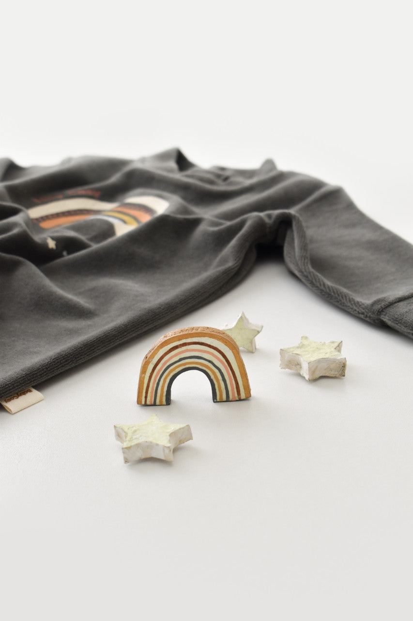 Salopeta Curcubeu cu maneca lunga si botosei din 80%bumbac organic si 20% poliester - , BabyCosy